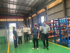 蘆溪水務(wù)總經(jīng)理劉慈華，易總監(jiān)等蒞臨我司參觀交流并指導(dǎo)工作